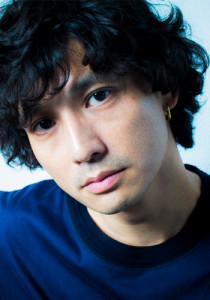 安藤政信