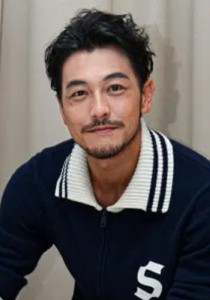 柏天男